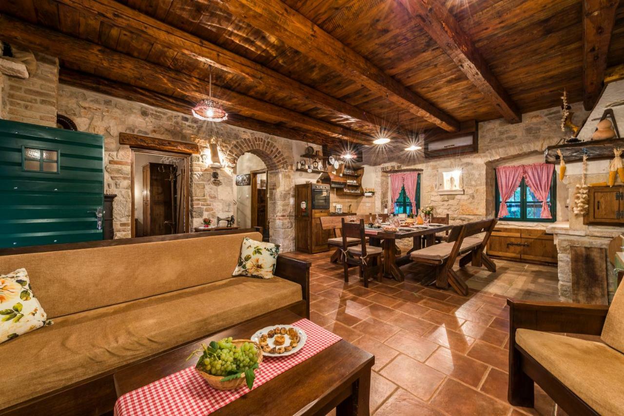 Villa Sisman Donji Zemunik Exterior foto